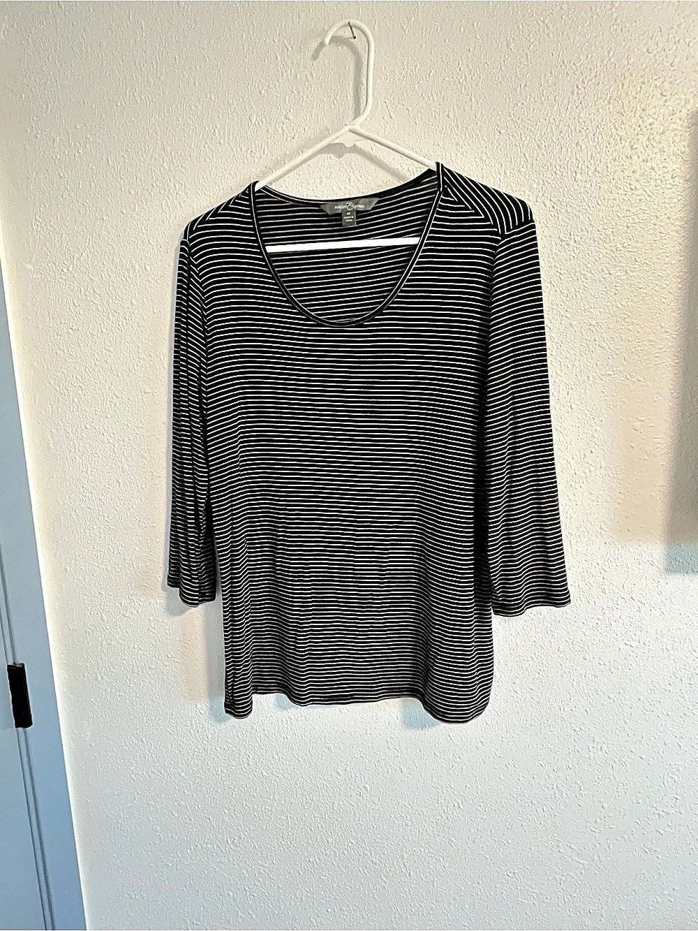 Market & Spruce Striped Long Sleeve Top in Black & White Size Medium